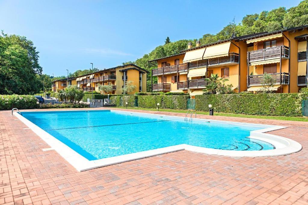 Casa Adela Apartment Desenzano del Garda Exterior photo
