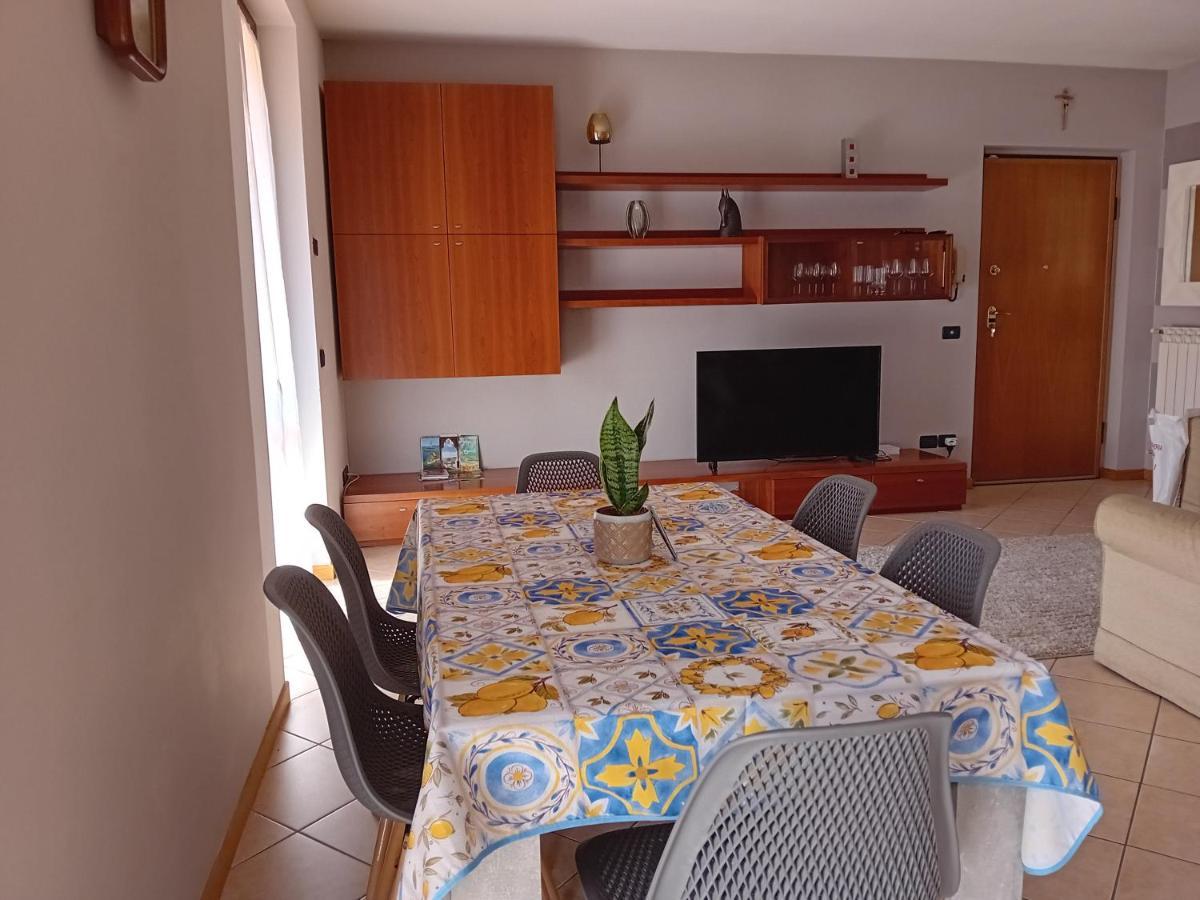 Casa Adela Apartment Desenzano del Garda Exterior photo